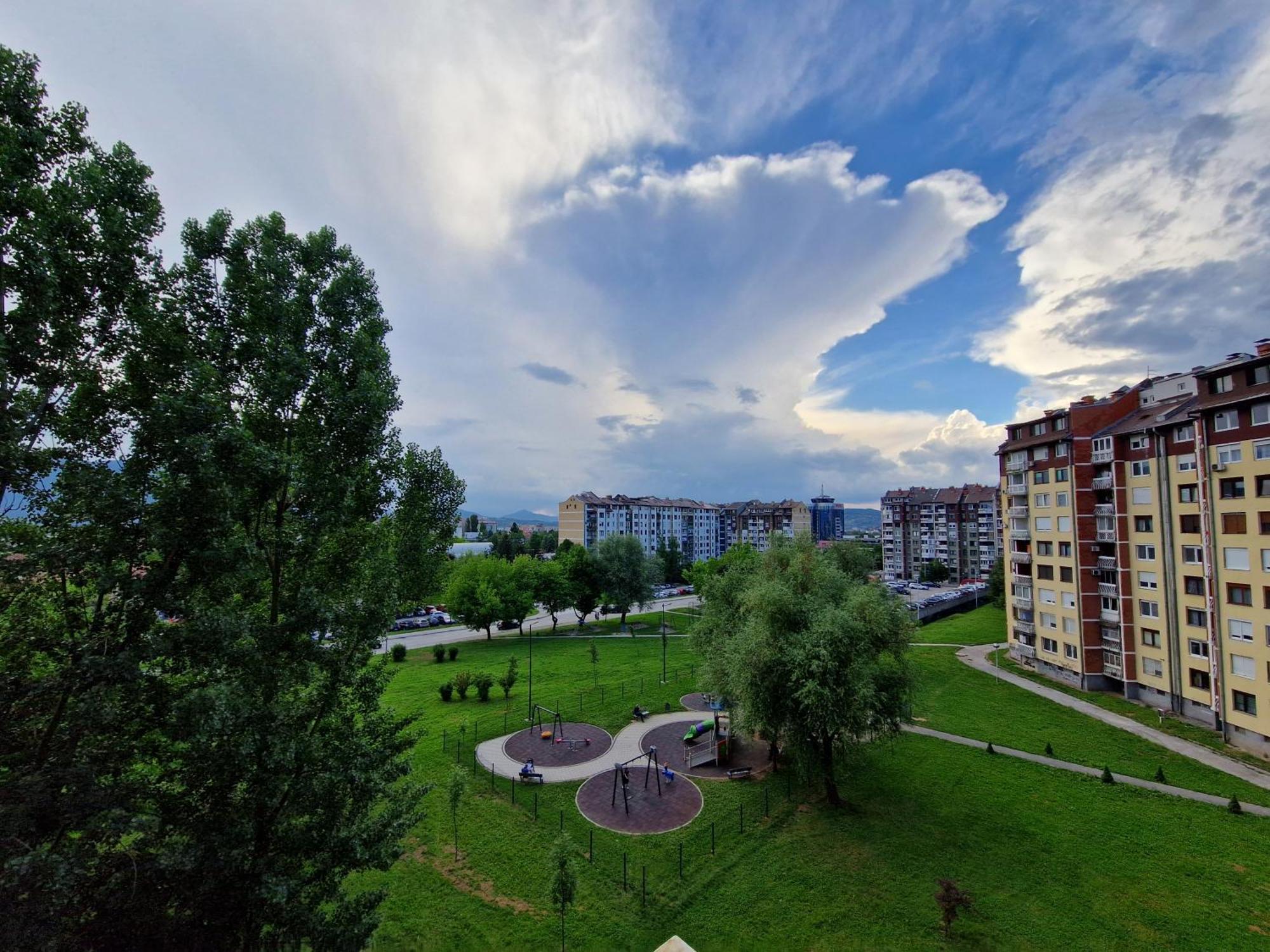 Infinity Apartment & Free Wifi & Free Parking Sarajevo Bagian luar foto